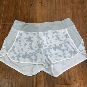 Athleta Grey cheetah shorts